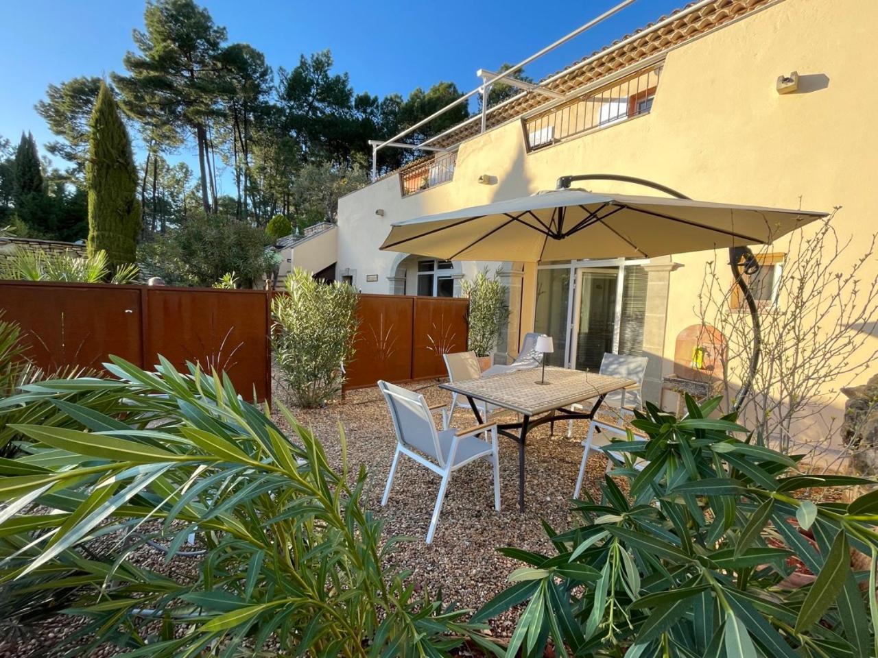 Apartamento O Coeur Des Ocres Roussillon en Isere Exterior foto
